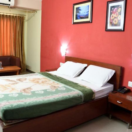 Hotel Ganesh Palace Mysore Εξωτερικό φωτογραφία
