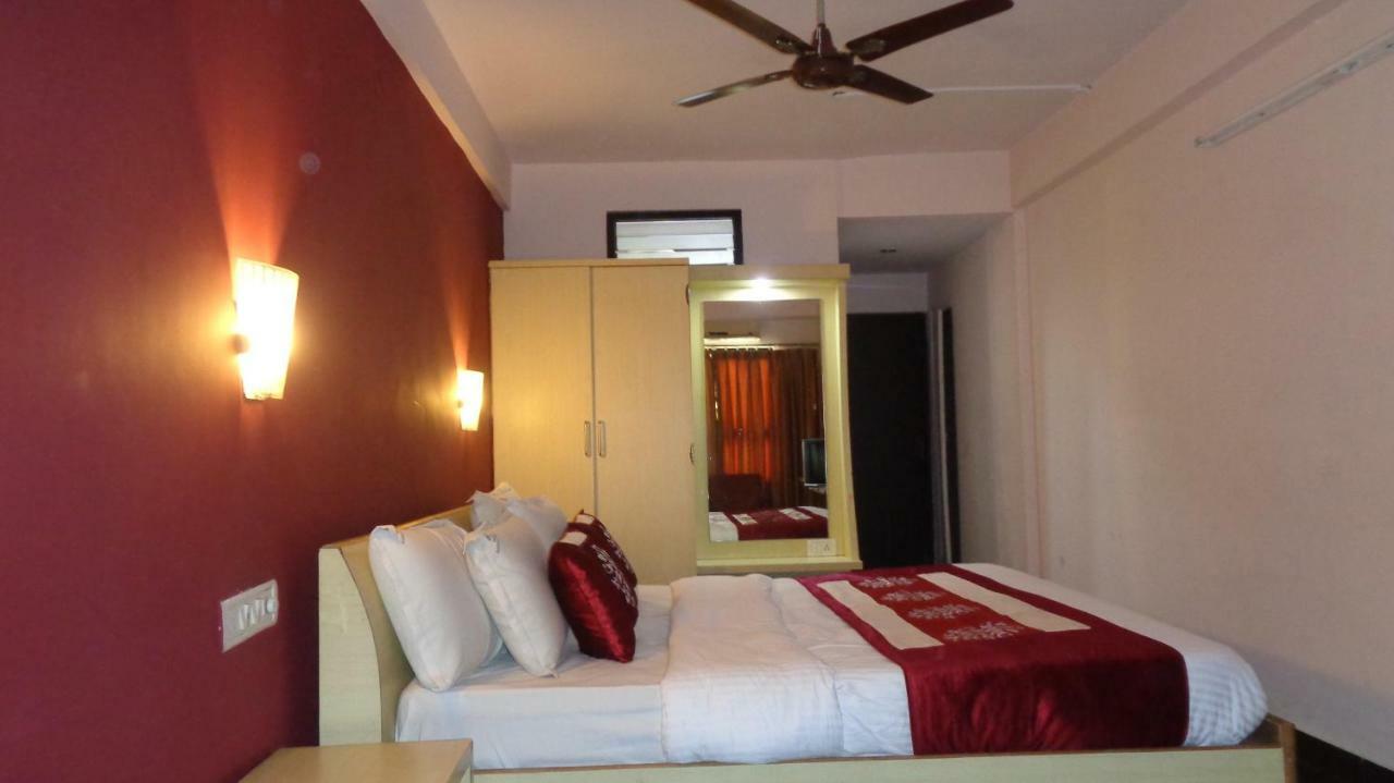 Hotel Ganesh Palace Mysore Εξωτερικό φωτογραφία