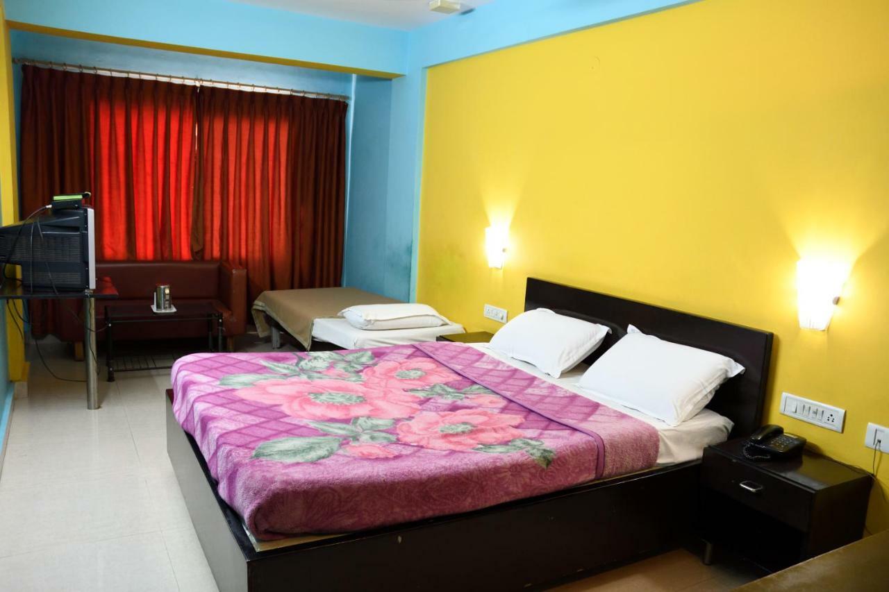 Hotel Ganesh Palace Mysore Εξωτερικό φωτογραφία